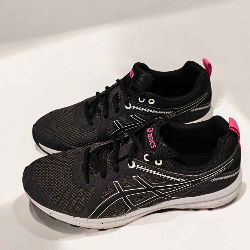 Asics Women's Gel Torrence Trail 1022a240 Black/Pink Sneakers Size 8.5